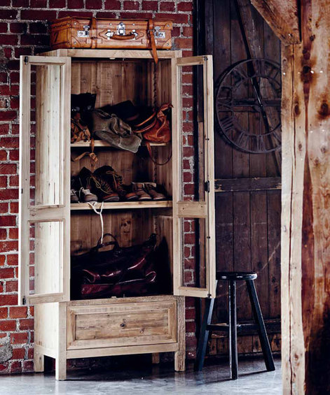 Фотография: Гардеробная в стиле Прованс и Кантри, Декор интерьера, Мебель и свет – фото на INMYROOM