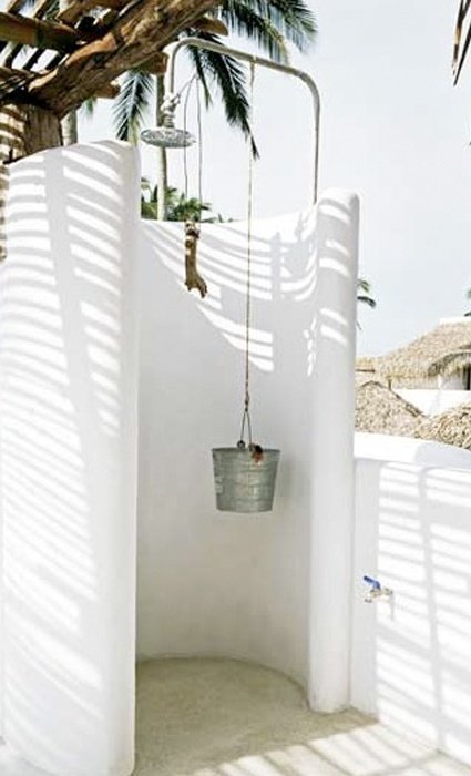 Фотография: Ландшафт в стиле Прованс и Кантри, Современный, Ванная, Дом, Стиль жизни, Дача – фото на INMYROOM