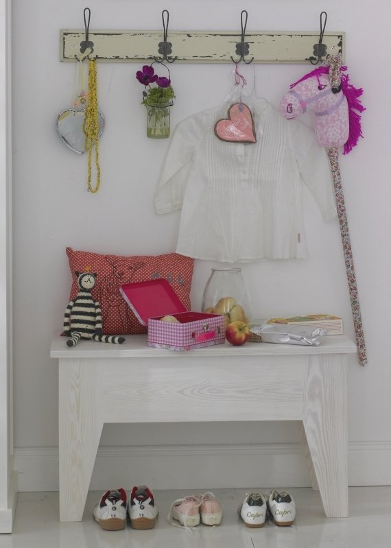 Фотография: Прихожая в стиле Прованс и Кантри, Скандинавский, Современный, Декор интерьера, DIY, Дом, Системы хранения – фото на INMYROOM