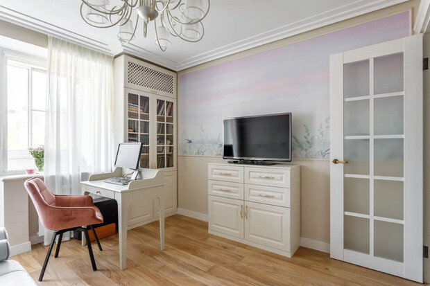 Фотография: Кабинет в стиле Прованс и Кантри, Малогабаритная квартира, Квартира, Проект недели, Москва, 1 комната, до 40 метров, Полина Лебедева – фото на INMYROOM