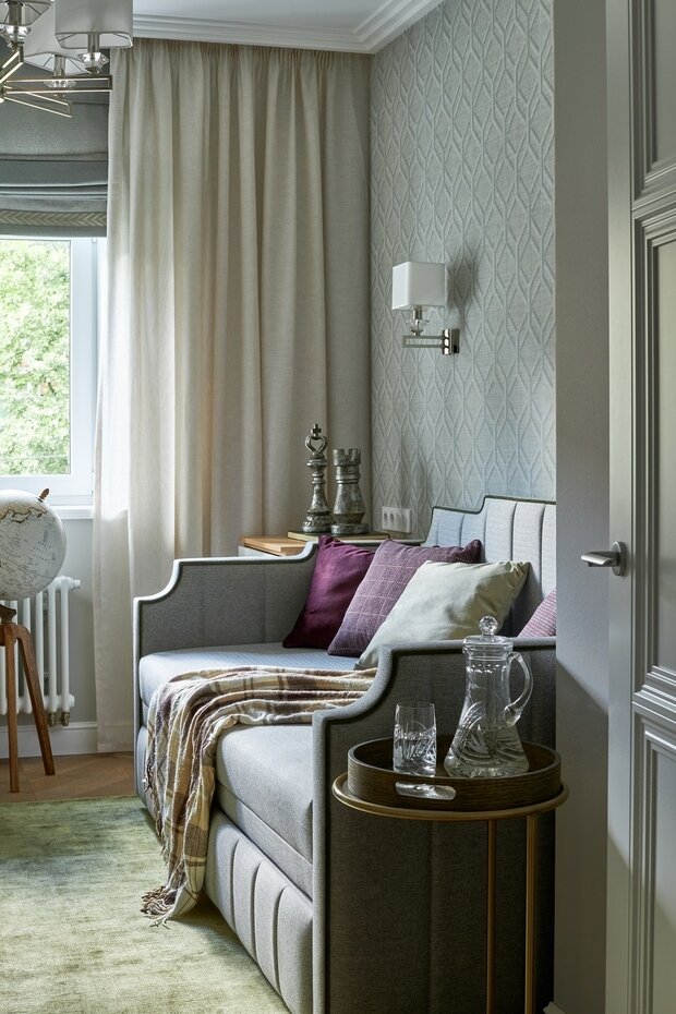 Фотография: Кабинет в стиле Классический, Современный, Эклектика, Квартира, Проект недели, 2 комнаты, 40-60 метров, Наталья Бочина, Петергоф – фото на INMYROOM