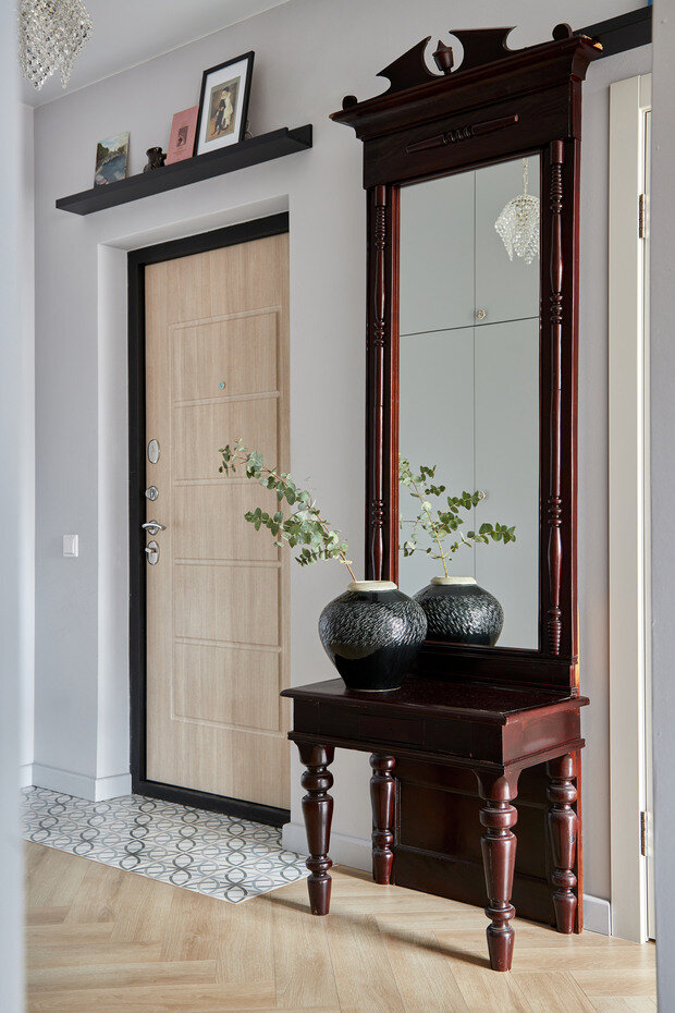 Фотография: Прихожая в стиле Скандинавский, Современный, Эклектика, Винтажный, Прованс и Кантри, Квартира, Проект дня, Краснодар, Монолитный дом, 2 комнаты, 40-60 метров, Татьяна Атюкина – фото на INMYROOM