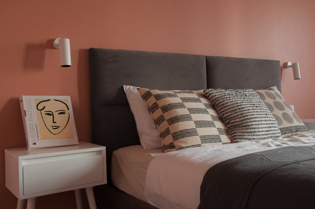 Фотография: Спальня в стиле Современный, Минимализм, Квартира, Проект недели, Москва, 2 комнаты, 40-60 метров, Анастасия Хмелевская – фото на INMYROOM