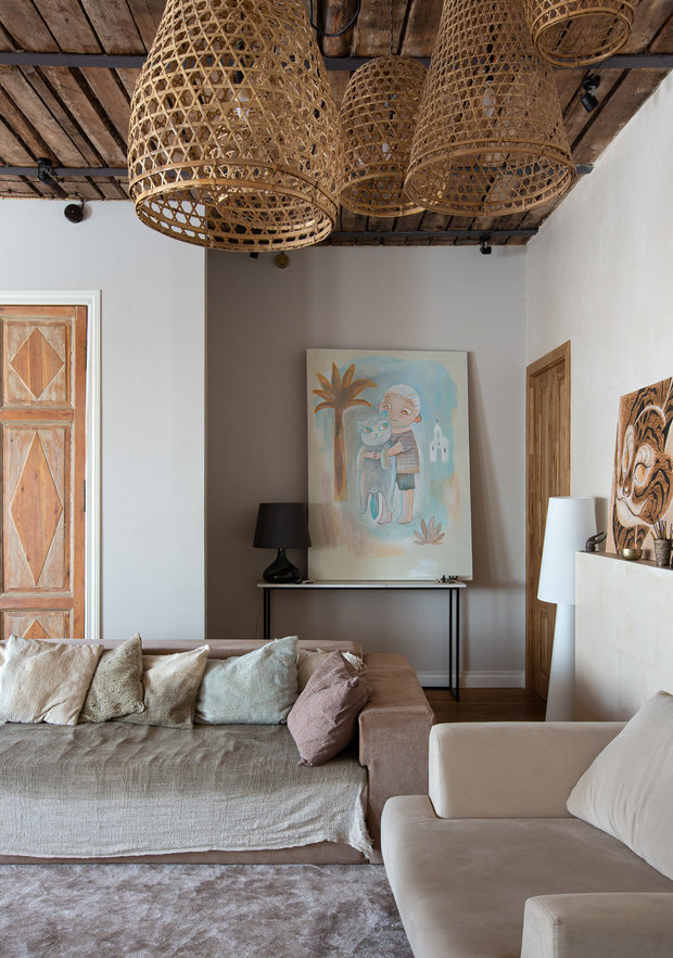 Фотография: Гостиная в стиле Скандинавский, Эклектика, Эко, Квартира, Проект недели, Санкт-Петербург, 3 комнаты, Более 90 метров, Эли Гордеева, интерьер в балийском стиле, стиль Бали, атмосфера Бали в интерьере – фото на INMYROOM