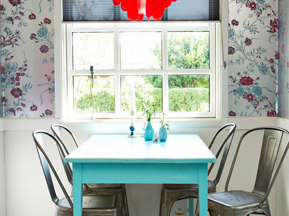 Фотография: Кухня и столовая в стиле Прованс и Кантри, Дом, Цвет в интерьере, Дома и квартиры, Бирюзовый – фото на INMYROOM