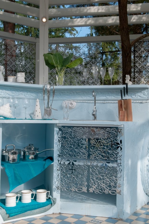 Фотография: Балкон, Терраса в стиле Прованс и Кантри, Дом, Дома и квартиры, Беседка, Барная стойка – фото на INMYROOM