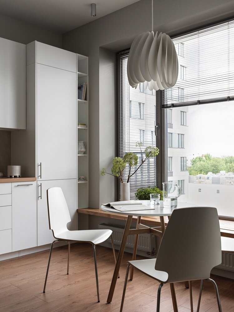 Фотография: Кухня и столовая в стиле Современный, Скандинавский, Квартира, Проект недели, Москва, 3 комнаты, 40-60 метров, Анастасия Родина – фото на INMYROOM Фотография: Кухня и столовая в стиле Современный, Скандинавский, Квартира, Проект недели, Москва, 3 комнаты, 40-60 метров, Анастасия Родина – фото на INMYROOM