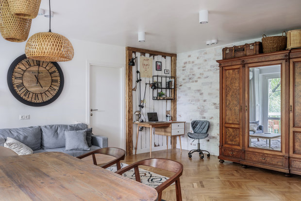 Фотография: Гостиная в стиле Скандинавский, Эклектика, Квартира, Проект недели, Москва, Кирпичный дом, Павел Фотеев – фото на INMYROOM