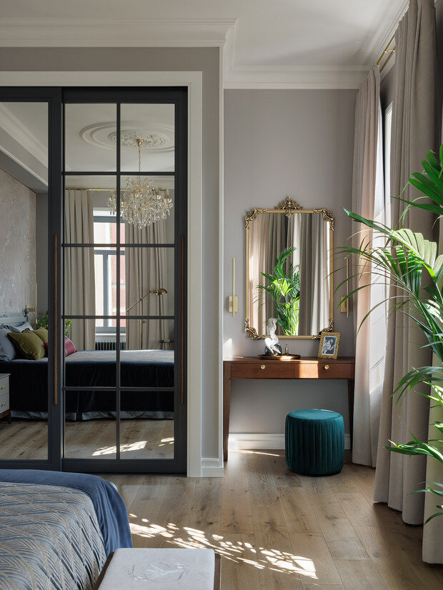 Фотография: Спальня в стиле Классический, Современный, Квартира, Проект дня, Санкт-Петербург, Кирпичный дом, Более 90 метров, современный с элементами классики и роскоши, Наталия Шмидт – фото на INMYROOM