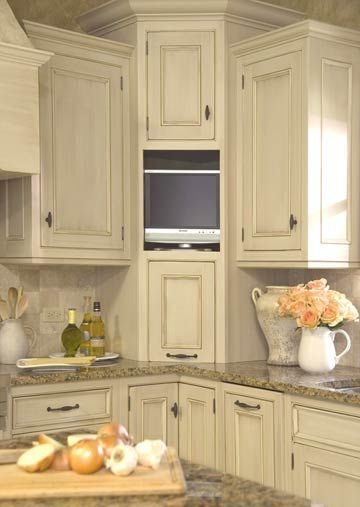 Фотография: Спальня в стиле Лофт, Кухня и столовая, Мебель и свет, Советы, Ремонт на практике – фото на INMYROOM Фотография: Спальня в стиле Лофт, Кухня и столовая, Мебель и свет, Советы, Ремонт на практике – фото на INMYROOM