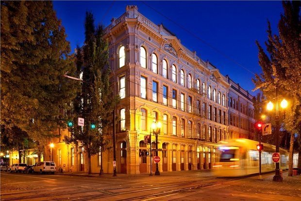 Фотография:  в стиле Скандинавский, Лофт, Декор интерьера, Офисное пространство, Офис – фото на INMYROOM