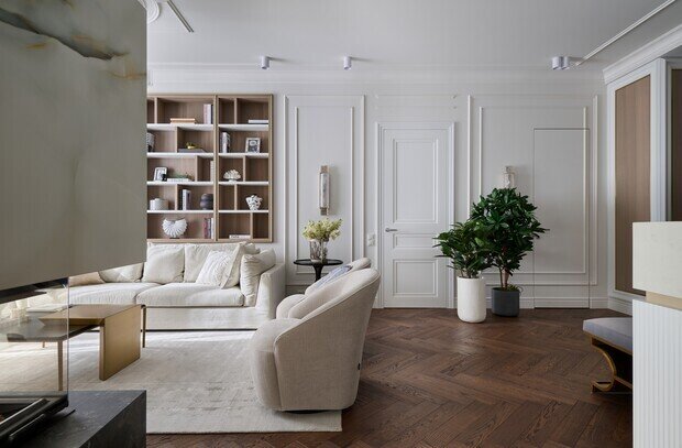 Фотография: Гостиная в стиле Классический, Современный, Квартира, Проект дня, 3 комнаты, Более 90 метров, Эксклюзивные проекты, современный с элементами неоклассики, Новосибирская область, Кольцово – фото на INMYROOM