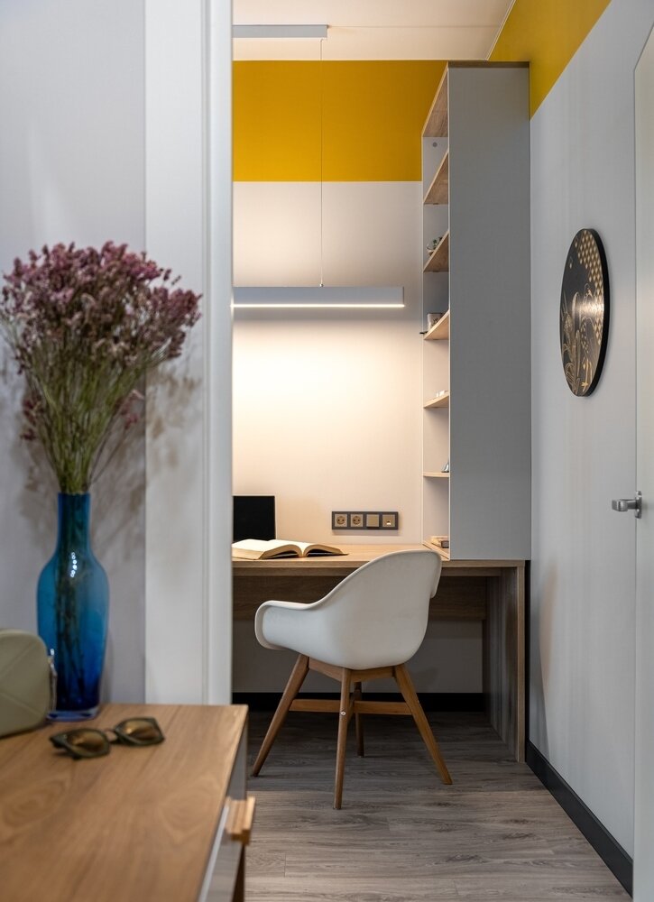 Фотография: Кабинет в стиле Современный, Квартира, Проект недели, Москва, Хрущевка, 3 комнаты, 40-60 метров, II-14, Лидия Напреенко – фото на INMYROOM Фотография: Кабинет в стиле Современный, Квартира, Проект недели, Москва, Хрущевка, 3 комнаты, 40-60 метров, II-14, Лидия Напреенко – фото на INMYROOM