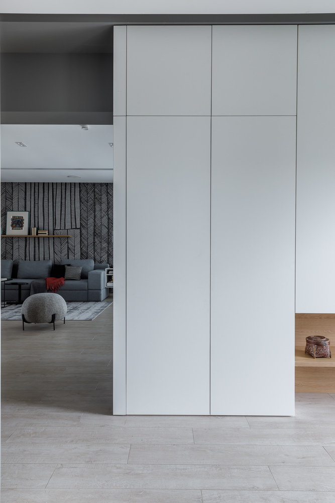 Фотография: Прихожая в стиле Современный, Дом, Минимализм, Проект дня, Дом и дача, Ростов-на-Дону, 3 комнаты, Более 90 метров, Astar project – фото на INMYROOM