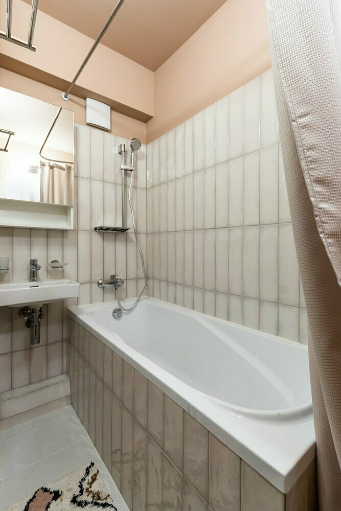 Фотография: Ванная в стиле Современный, Квартира, Переделка, перепланировка в хрущевке, ремонт трешки, кухня в хрущевке, как обустроить кухню в хрущевке, как оформить трешку, интерьер трешки, как обустроить трешку, планировка узкой кухни в хрущевке, обустройство двушки в хрущевке, ремонт в хрущевке, современный интерьер в хрущевке, дизайн санузла в хрущевке, переделка хрущевки, ремонт хрущевки, Хрущевка, 3 комнаты, перепланировка в трешке, квартира в хрущевке, трешка в хрущевке – фото на INMYROOM Фотография: Ванная в стиле Современный, Квартира, Переделка, перепланировка в хрущевке, ремонт трешки, кухня в хрущевке, как обустроить кухню в хрущевке, как оформить трешку, интерьер трешки, как обустроить трешку, планировка узкой кухни в хрущевке, обустройство двушки в хрущевке, ремонт в хрущевке, современный интерьер в хрущевке, дизайн санузла в хрущевке, переделка хрущевки, ремонт хрущевки, Хрущевка, 3 комнаты, перепланировка в трешке, квартира в хрущевке, трешка в хрущевке – фото на INMYROOM