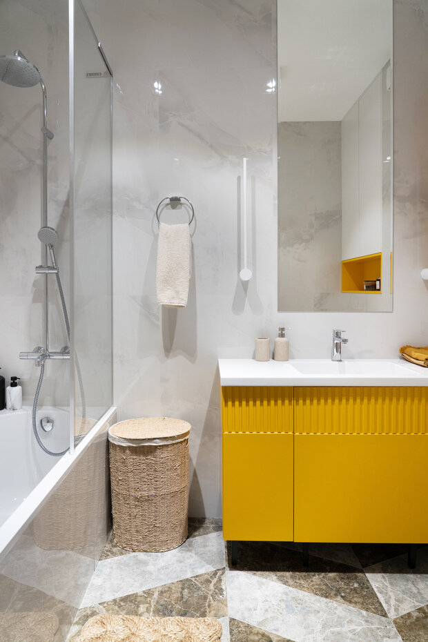 Фотография: Ванная в стиле Современный, Квартира, Проект недели, Казахстан, 4 и больше, Более 90 метров, Алматы, Pinteriors – фото на INMYROOM