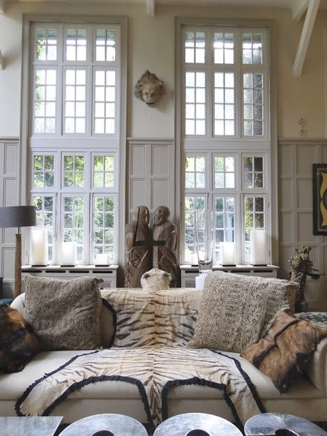 Фотография: Гостиная в стиле Эклектика, Дом, Дома и квартиры, Колониальный – фото на INMYROOM Фотография: Гостиная в стиле Эклектика, Дом, Дома и квартиры, Колониальный – фото на INMYROOM