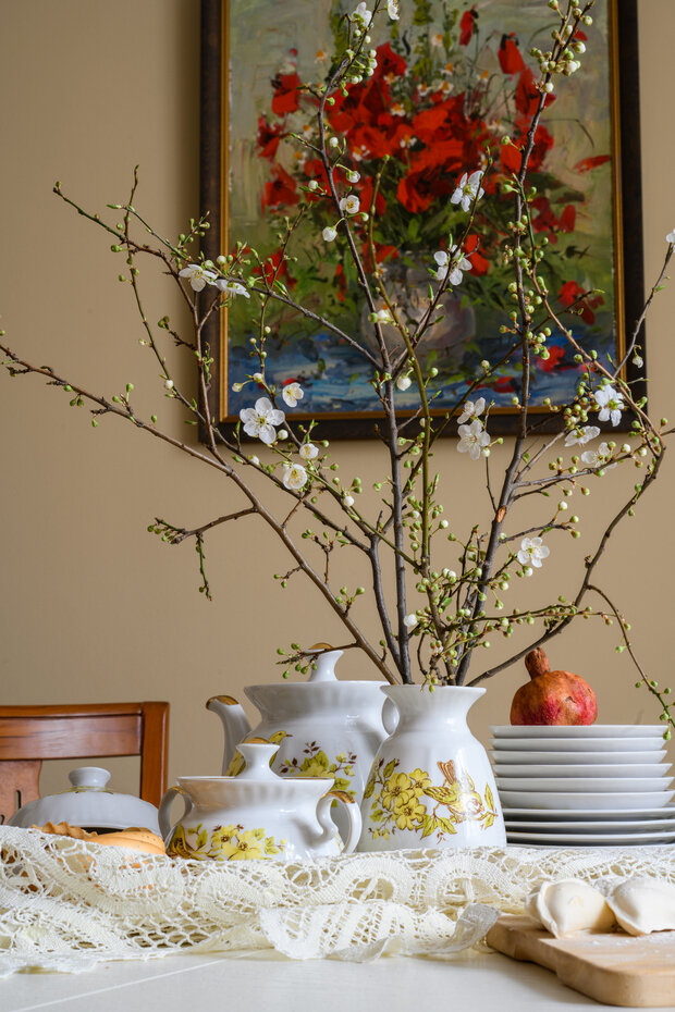 Фотография: Кухня и столовая в стиле Классический, Эклектика, Винтажный, Квартира, Проект дня, Краснодар, Кирпичный дом, 2 комнаты, 60-90 метров, современный с элементами классики и роскоши, Яня Трубицына – фото на INMYROOM