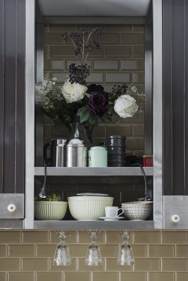 Фотография: Кухня и столовая в стиле Современный, Эклектика, Винтажный, Прованс и Кантри, Квартира, Советы, Лена Ленских, Кирпичный дом – фото на INMYROOM