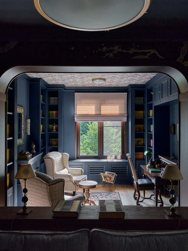 Фотография: Кабинет в стиле Классический, Проект дня, Дача, Подмосковье, Дом и дача, Истринский район, Кирпичный дом, 3 комнаты, Более 90 метров, Дженнет Койтемирова, классический с элементами викторианского и английского стиля – фото на INMYROOM