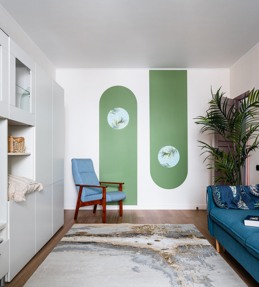 Фотография: Гостиная в стиле Скандинавский, Современный, Эклектика, Квартира, Проект недели, Москва, Алена Власова, П-44, Панельный дом, 2 комнаты, 40-60 метров – фото на INMYROOM Фотография: Гостиная в стиле Скандинавский, Современный, Эклектика, Квартира, Проект недели, Москва, Алена Власова, П-44, Панельный дом, 2 комнаты, 40-60 метров – фото на INMYROOM