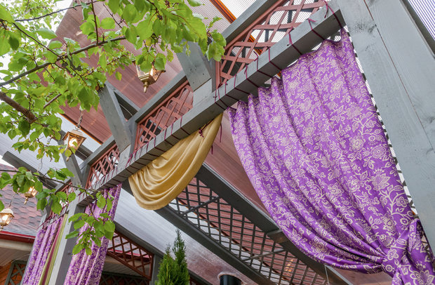 Фотография: Декор в стиле Прованс и Кантри, Россия, MW-LIGHT, Терраса, Дача, Бежевый, Бирюзовый, Коричневый, Подмосковье, Дом и дача, Фазенда, Home Melody, Luminarc, Cote table, Fashion Terrasa, Хоббика, Уютерра, Трехгорная мануфактура, пристройка веранды, веранда на даче, Ирина Иванова, летняя беседка с летней кухней, летняя кухня, беседка с грилем, летняя веранда, как быстро построить веранду – фото на INMYROOM