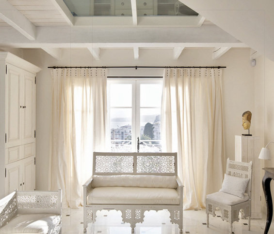 Фотография: Мебель и свет в стиле Восточный, Гардеробная, Хранение, Системы хранения – фото на INMYROOM