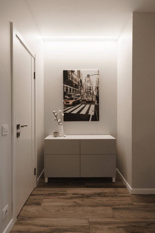 Фотография: Прихожая в стиле Минимализм, Современный, Квартира, Проект недели, Пенза, 3 комнаты, Более 90 метров, Юлия Власова – фото на INMYROOM