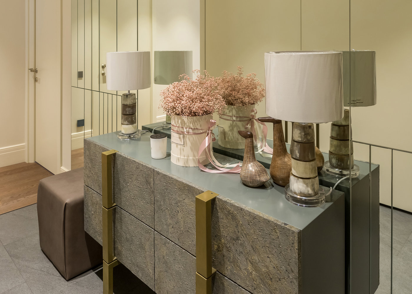 Фотография: Прихожая в стиле Современный, Квартира, Проект недели, Москва, Монолитный дом, 3 комнаты, 60-90 метров, Татьяна Бриммер, ЖК Wellton Park – фото на INMYROOM