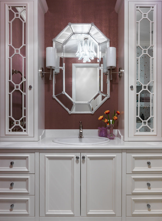 Фотография: Ванная в стиле Современный, Классический, Квартира, Проект недели, Москва, Марина Поклонцева, Сергей Красюк, Монолитный дом, 3 комнаты, Более 90 метров, INMYROOM_ВИДЕО, INMYROOM TV – фото на INMYROOM