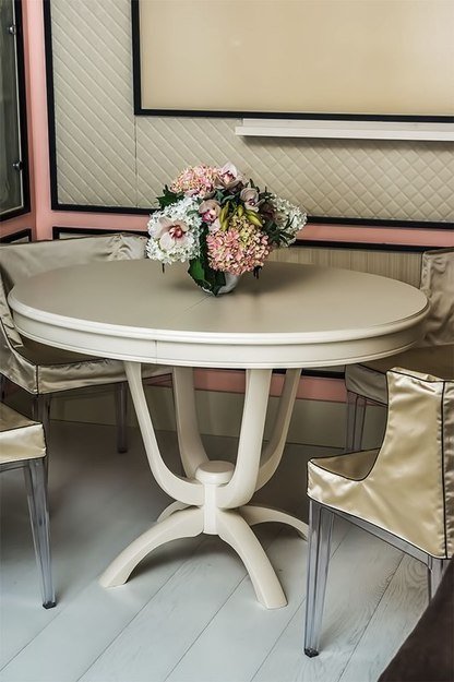 Фотография: Кухня и столовая в стиле Прованс и Кантри, Кабинет, Интерьер комнат – фото на INMYROOM Фотография: Кухня и столовая в стиле Прованс и Кантри, Кабинет, Интерьер комнат – фото на INMYROOM