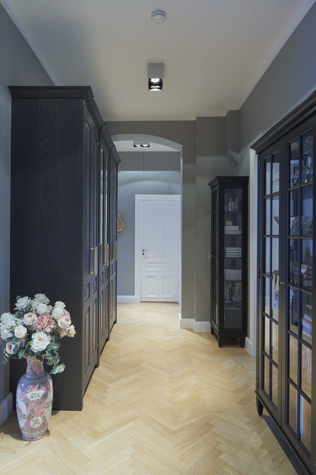 Фотография: Прихожая в стиле Классический, Современный, Декор интерьера, Квартира, 4 и больше, Более 90 метров – фото на INMYROOM