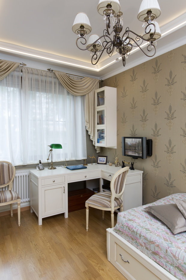 Фотография: Спальня в стиле Классический, Квартира, Дома и квартиры, Проект недели – фото на INMYROOM