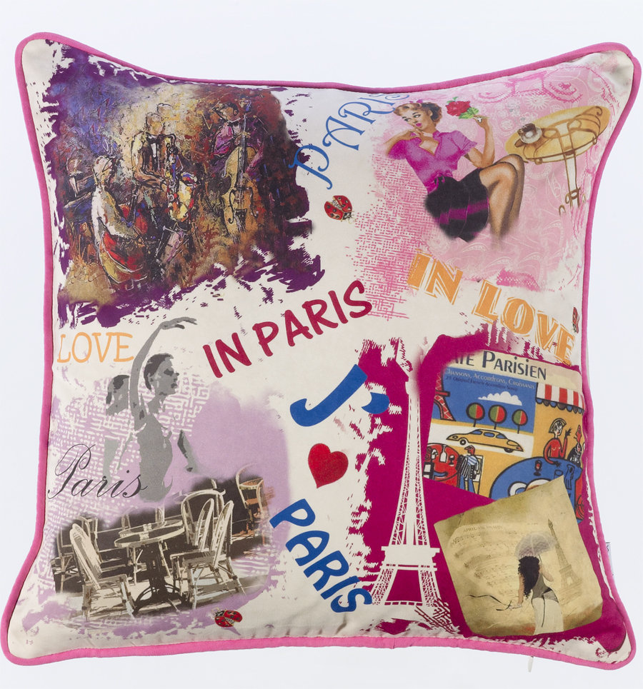 Фотография: Прочее в стиле , Гостиная, Интерьер комнат, Тема месяца, Подушки, Поп-арт – фото на INMYROOM Фотография: Прочее в стиле , Гостиная, Интерьер комнат, Тема месяца, Подушки, Поп-арт – фото на INMYROOM