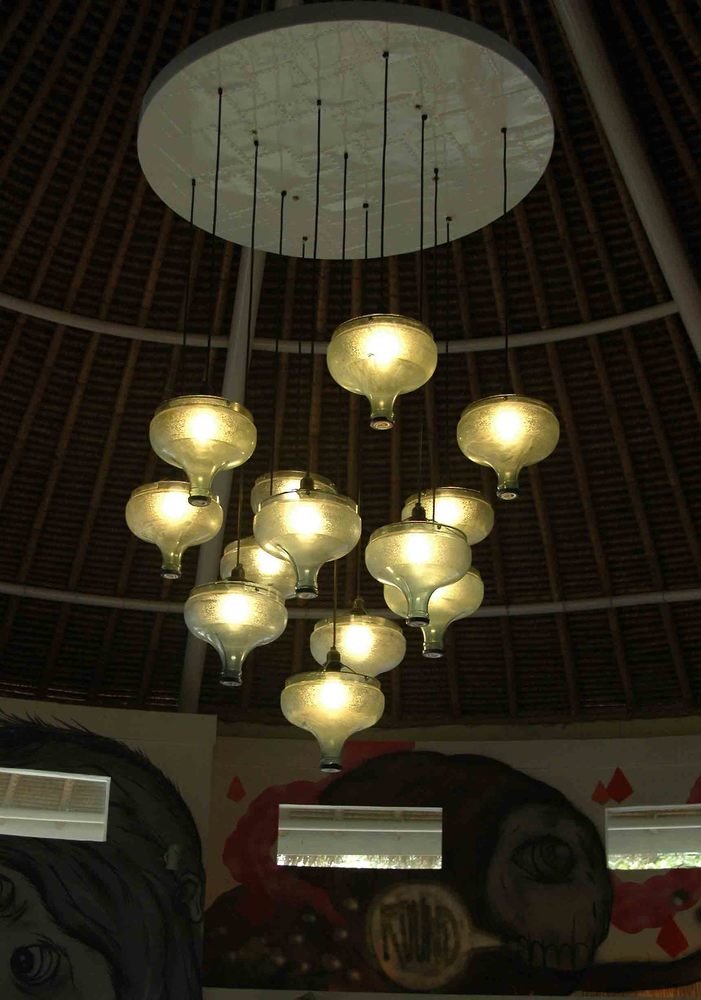 Фотография: Мебель и свет в стиле Прованс и Кантри, Современный, Детская, Интерьер комнат, Шкаф, Шебби-шик, Стеллаж, Стрит-арт – фото на INMYROOM Фотография: Мебель и свет в стиле Прованс и Кантри, Современный, Детская, Интерьер комнат, Шкаф, Шебби-шик, Стеллаж, Стрит-арт – фото на INMYROOM