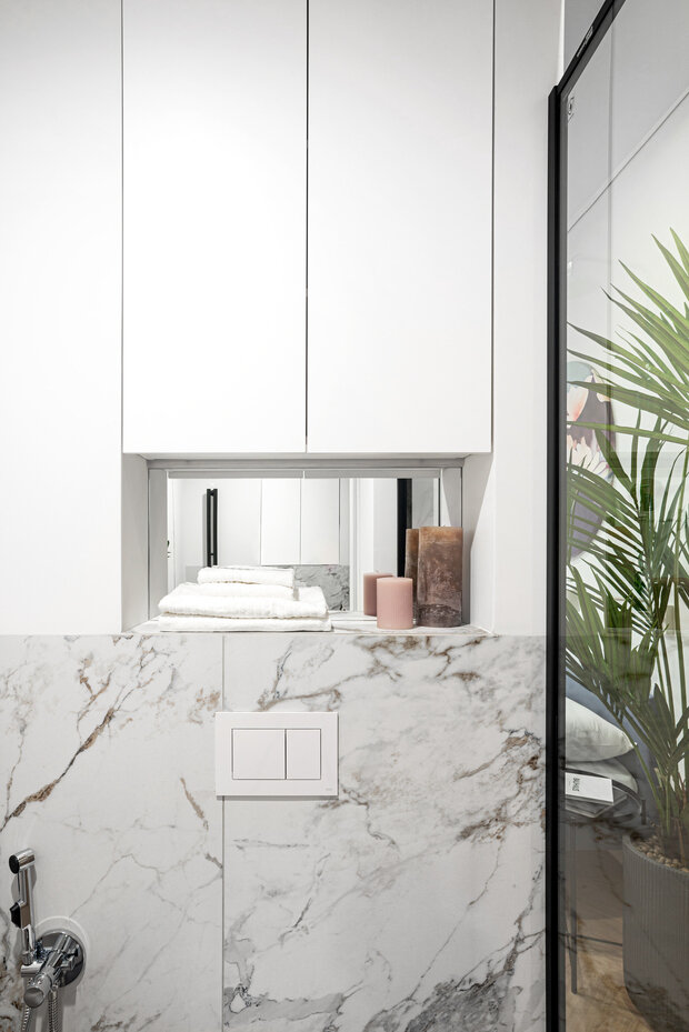 Фотография: Ванная в стиле Современный, Минимализм, Малогабаритная квартира, Квартира, Студия, Проект недели, Москва, Кирпичный дом, до 40 метров, Ingresso Interiors, Валерия Хуснутдинова, Екатерина Астафьева – фото на INMYROOM