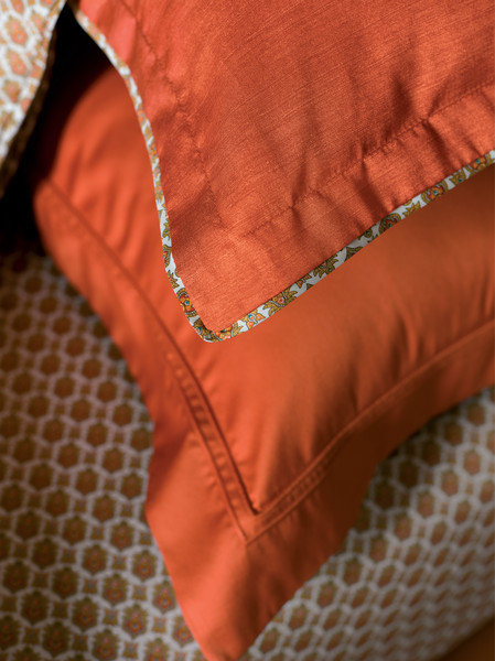 Фотография: Декор в стиле Современный, Текстиль, Индустрия, События, Плед – фото на INMYROOM Фотография: Декор в стиле Современный, Текстиль, Индустрия, События, Плед – фото на INMYROOM