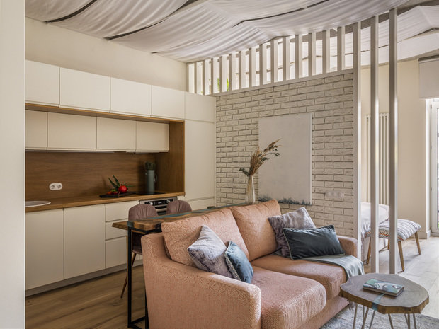 Фотография: Кухня и столовая в стиле Скандинавский, Современный, Квартира, Студия, Проект дня, Москва, Кирпичный дом, до 40 метров, Анна Морозова, ЖК Резиденция композиторов – фото на INMYROOM