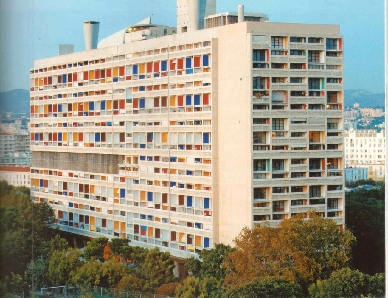 Фотография: в стиле , Тема месяца, Колонка, Ксения Буржская – фото на INMYROOM