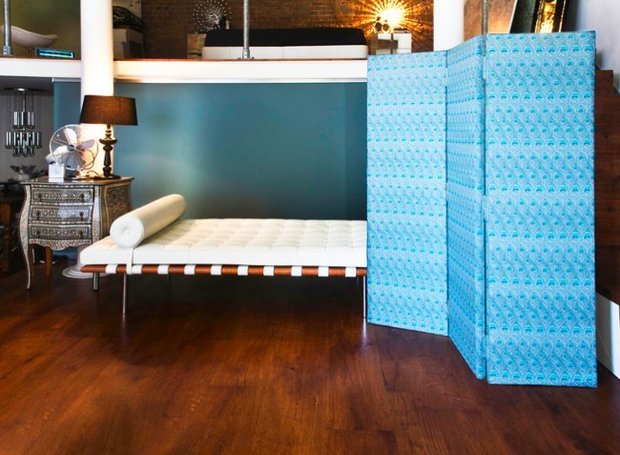 Фотография: Декор в стиле Эклектика, Малогабаритная квартира, Стиль жизни, Советы, Окна, Ширма, Перегородки – фото на INMYROOM