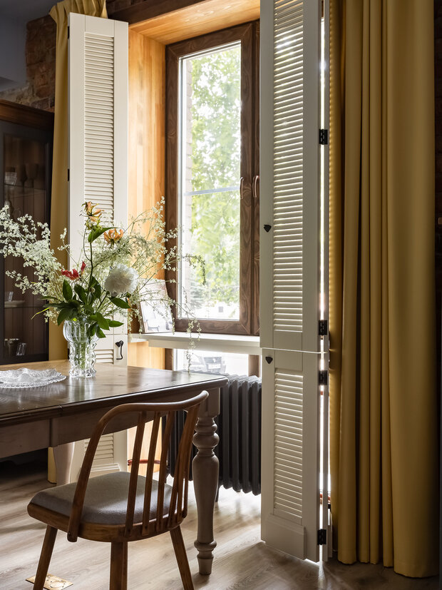 Фотография: Кухня и столовая в стиле Эклектика, Винтажный, Квартира, Проект недели, Челябинск, Сталинка, Кирпичный дом, 3 комнаты, 60-90 метров, Марина Кутепова – фото на INMYROOM