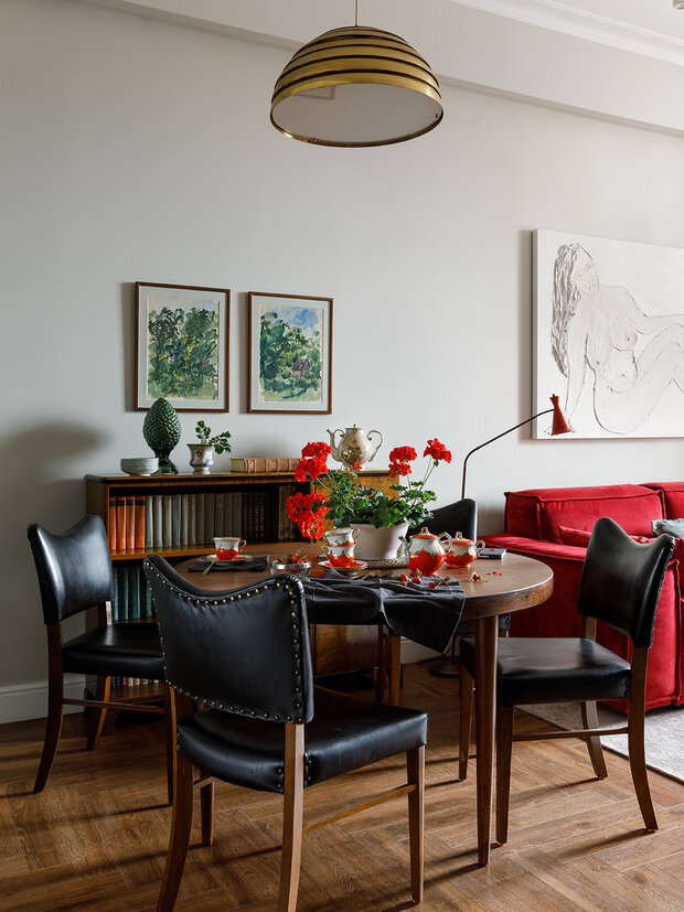 Фотография: Кухня и столовая в стиле Эклектика, Винтажный, Квартира, Проект дня, Санкт-Петербург, Кирпичный дом, 4 и больше, Бохо, Анна Король – фото на INMYROOM