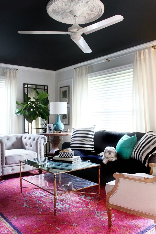 Фотография: Гостиная в стиле Прованс и Кантри, Декор интерьера, Дизайн интерьера, Цвет в интерьере, Потолок – фото на INMYROOM