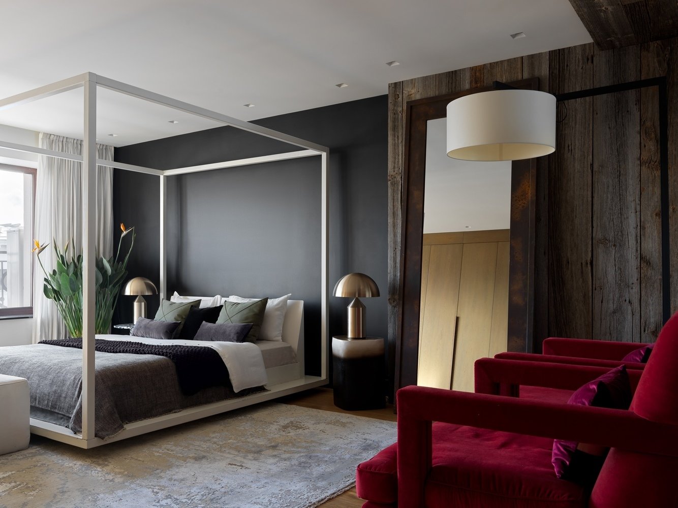 Фотография: Спальня в стиле Лофт, Современный, Квартира, Проект недели, Москва, 4 и больше, Более 90 метров, INRE – фото на INMYROOM Фотография: Спальня в стиле Лофт, Современный, Квартира, Проект недели, Москва, 4 и больше, Более 90 метров, INRE – фото на INMYROOM
