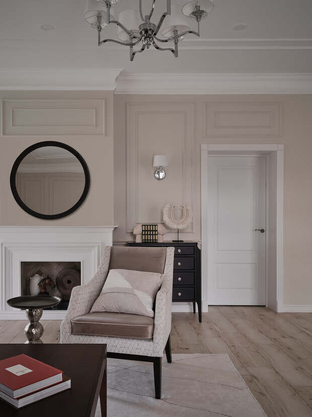 Фотография: Гостиная в стиле Классический, Современный, Дом, Проект дня, Москва, Дом и дача, Блочный дом, 4 и больше, Более 90 метров, классический с современными элементами, Екатерина Бачурина – фото на INMYROOM