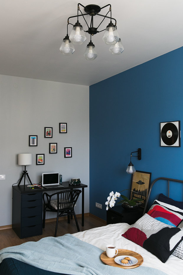 Фотография: Спальня в стиле Скандинавский, Современный, Квартира, Проект недели, Санкт-Петербург, 1 комната, до 40 метров, Анастасия Заркуа – фото на INMYROOM