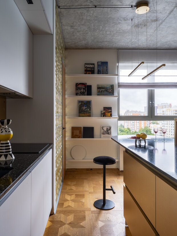 Фотография: Кухня и столовая в стиле Лофт, Современный, Эклектика, Квартира, Проект недели, Москва, 3 комнаты, 40-60 метров, Екатерина Щедрина – фото на INMYROOM