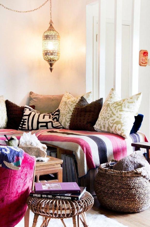 Фотография: Спальня в стиле Восточный, Декор интерьера, Мебель и свет – фото на INMYROOM