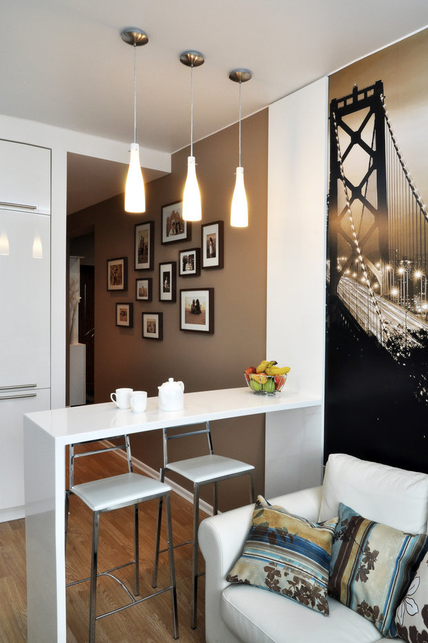 Фотография: Мебель и свет в стиле Лофт, Современный, Кухня и столовая, Гостиная, Малогабаритная квартира, Квартира, Интерьер комнат, Фотообои – фото на INMYROOM