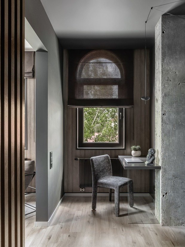 Фотография: Спальня в стиле Лофт, Кухня и столовая, Гостиная, Квартира, Черный, Серый, ПРЕМИЯ INMYROOM – фото на INMYROOM